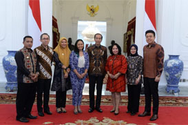 STEM Andy Djoyo Budiman & Ketua Umum Akumandiri Bertemu Presiden Jokowi Memberikan Masukan Untuk Kemajuan UMKM Indonesia